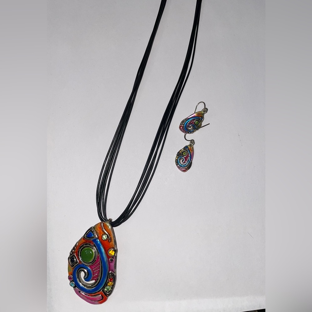 Rainbow colored set.
